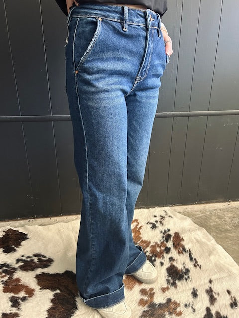 Slanted Pocket High Rise Wide Leg Jeans*