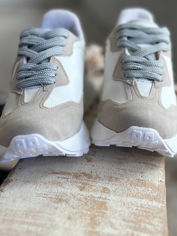 Smith Tan Leopard Sneakers