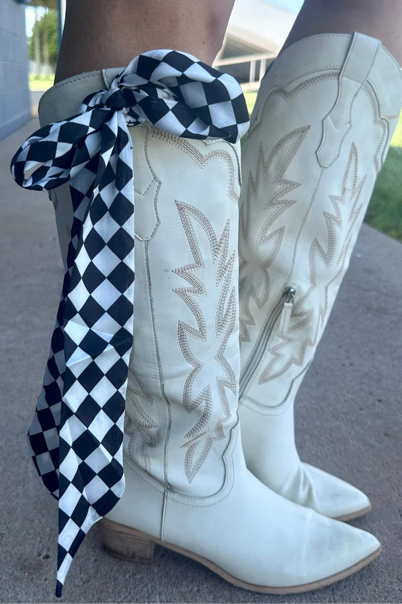 Sterling Kreek Round The Track Latigo