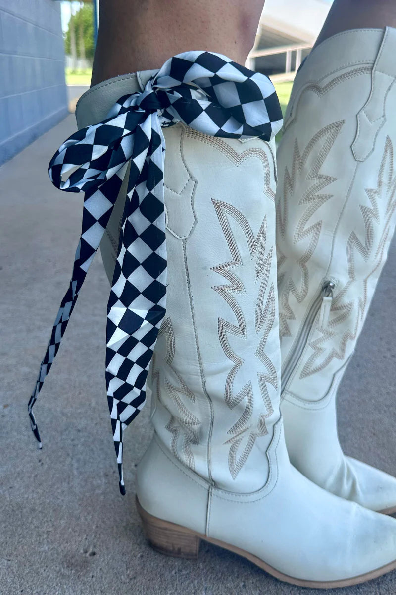 Sterling Kreek Round The Track Latigo