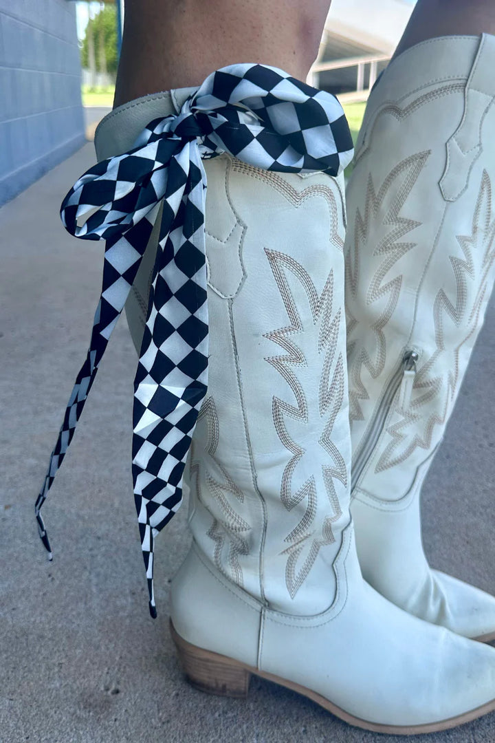 Sterling Kreek Round The Track Latigo