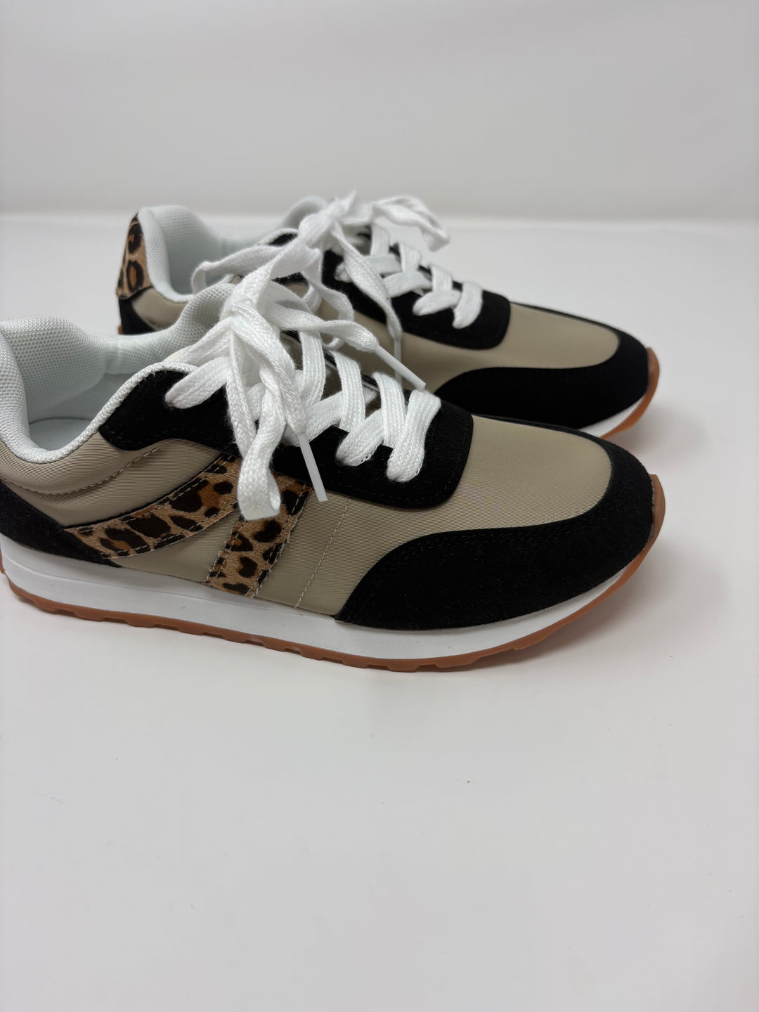 Very G Joel Black Leopard Sneakers