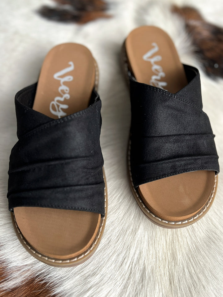 Very G Jolene Black Sandals