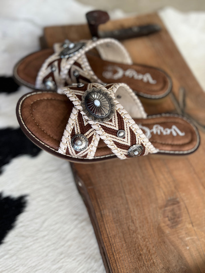 Very G Jungle Cream Sandals*