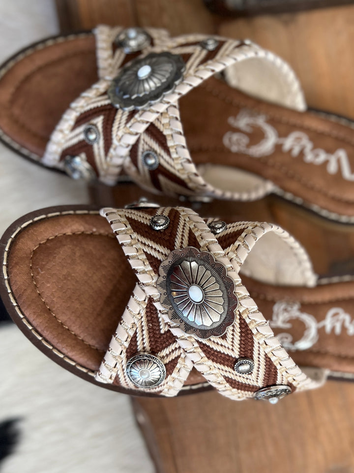 Very G Jungle Cream Sandals*