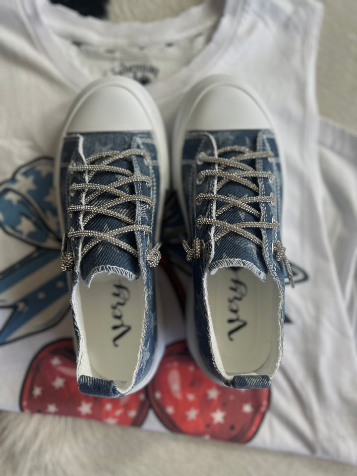 Very Independent Aman Navy Star Sneakers*