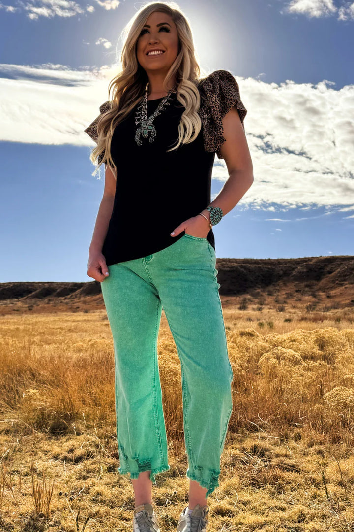 Sterling Kreek Outlaw Crop Turquoise Jeans