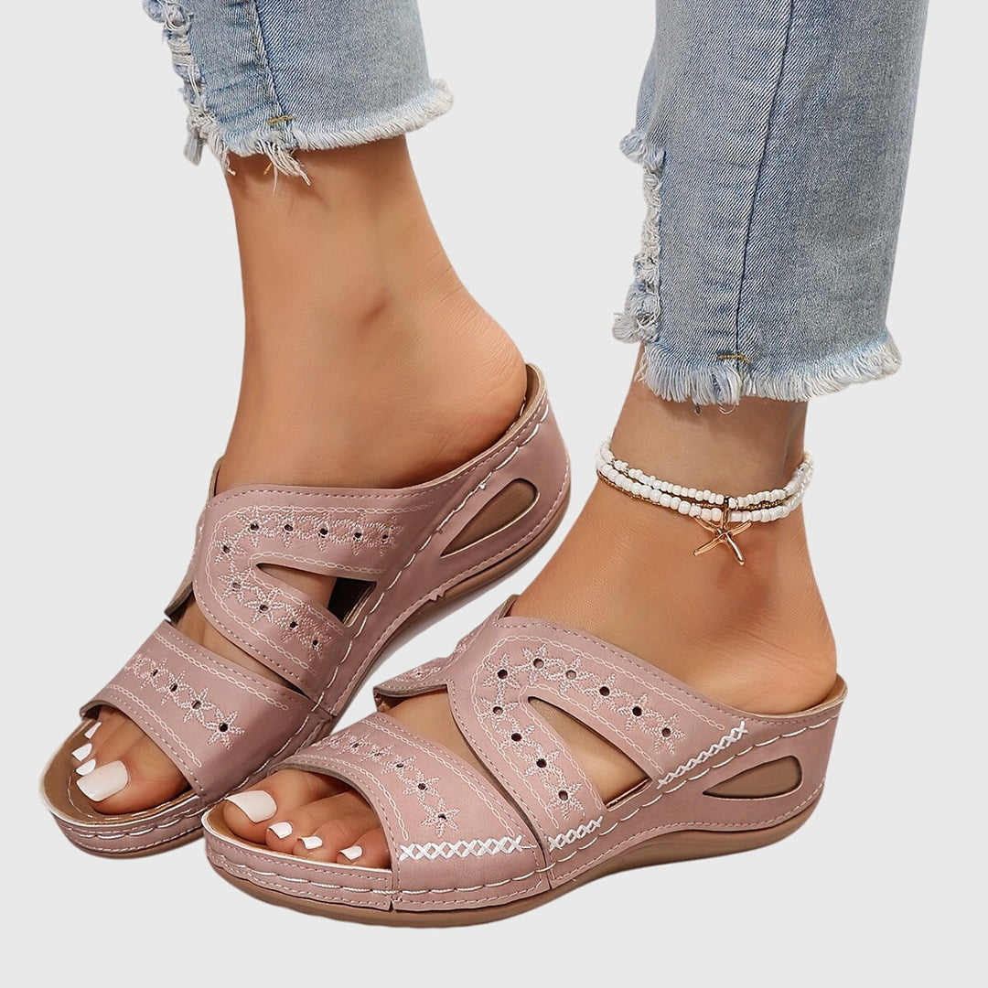 Noëlle Lightweight Orthopedic Sandals