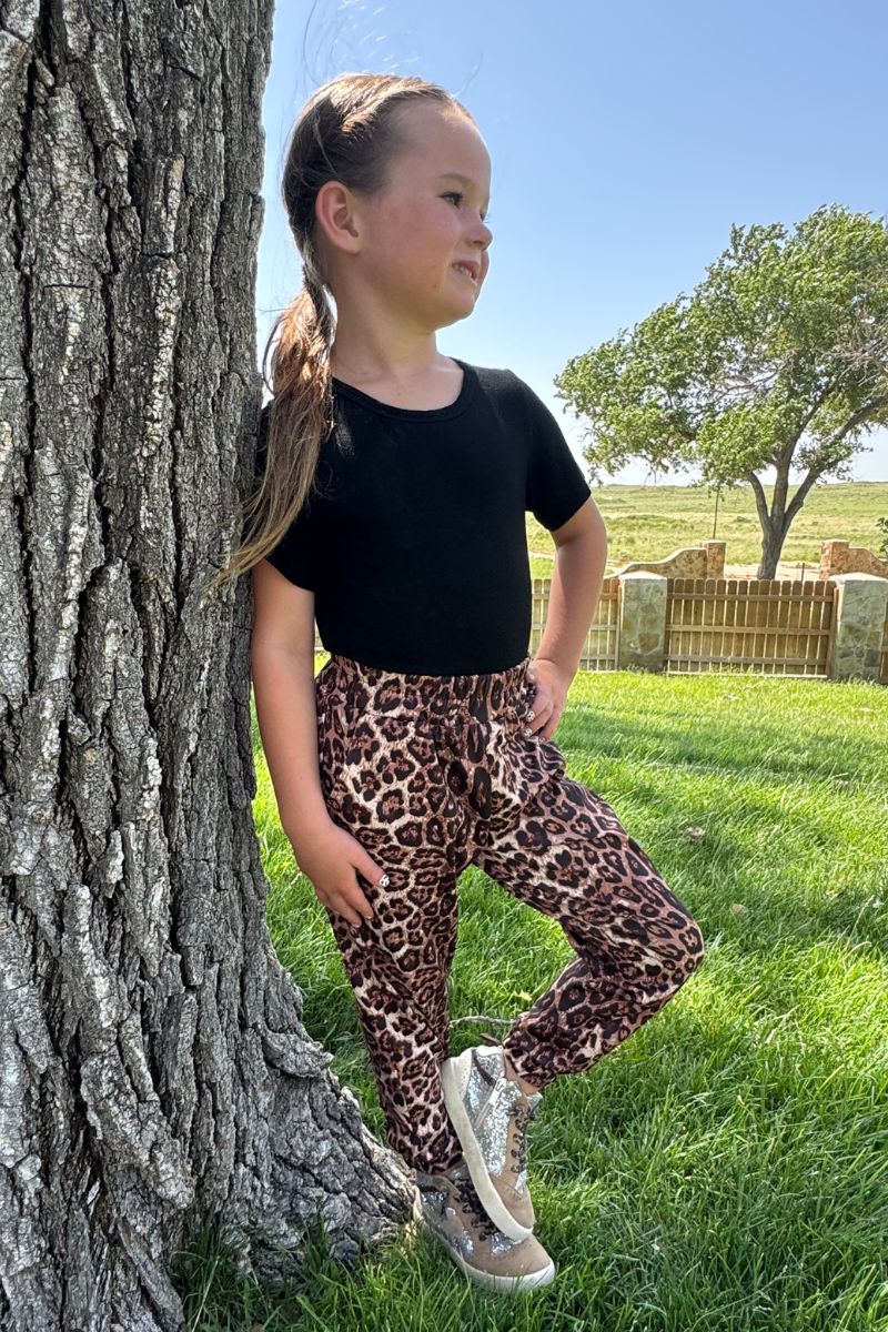 KIDS Sterling Kreek Hear Me Roar Joggers