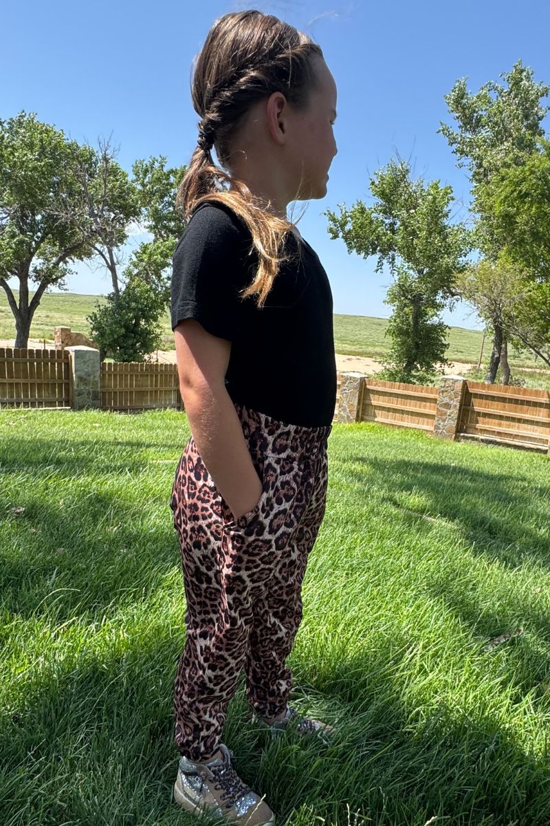 KIDS Sterling Kreek Hear Me Roar Joggers