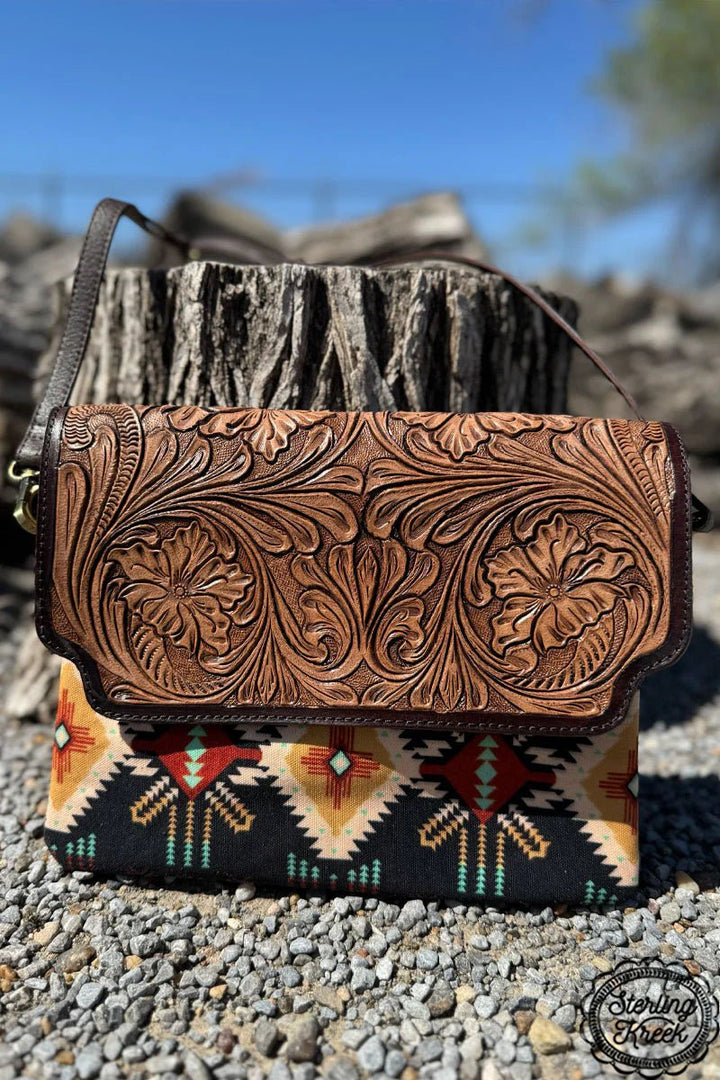 Sterling Kreek Horseshoe Bay Crossbody Bag | gussieduponline