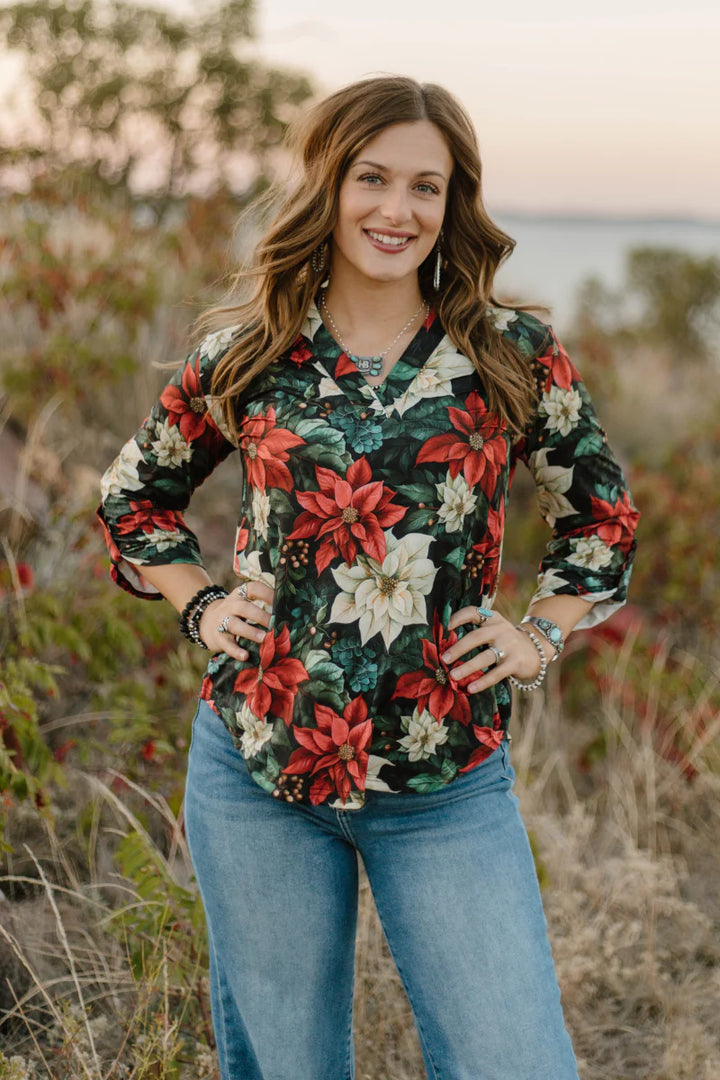 Sterling Kreek Poinsettia Season Top*
