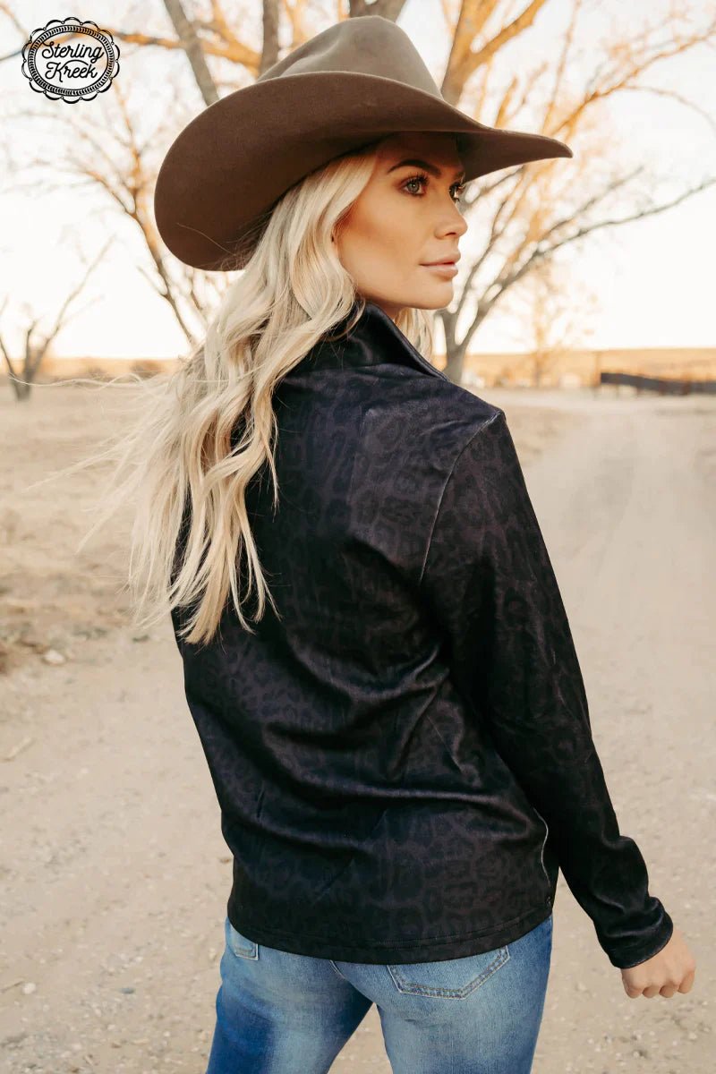 Plus Shadow City Pullover | gussieduponline