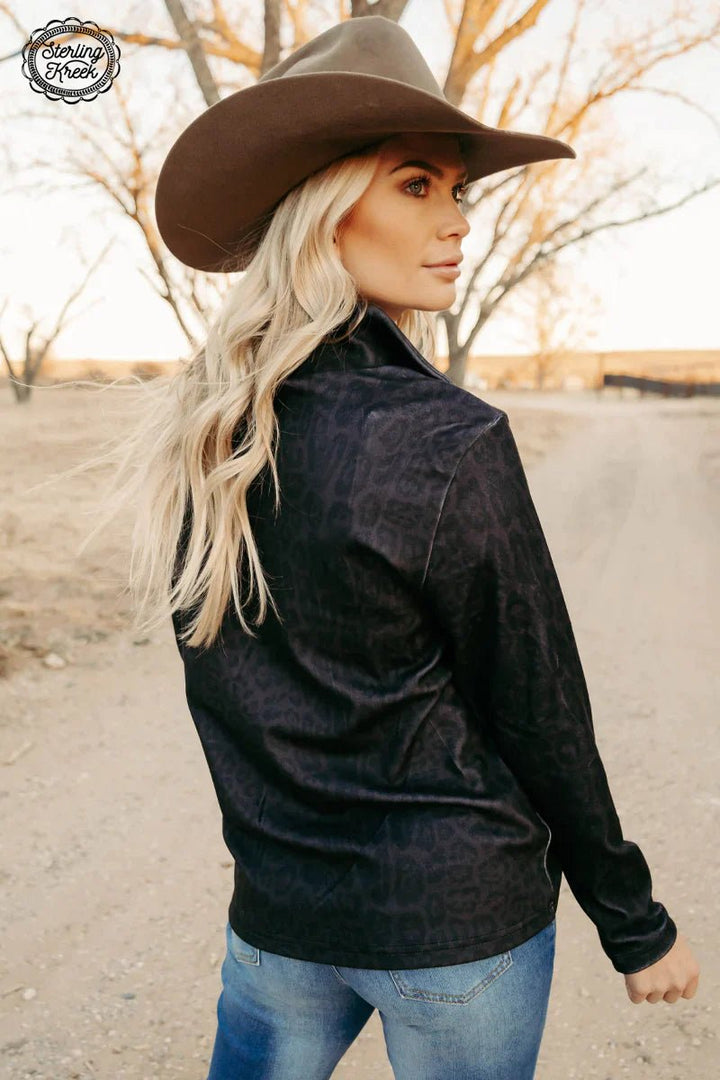 Plus Shadow City Pullover | gussieduponline