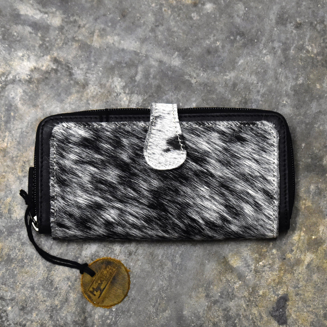 Cookies And Cream Wallet | gussieduponline
