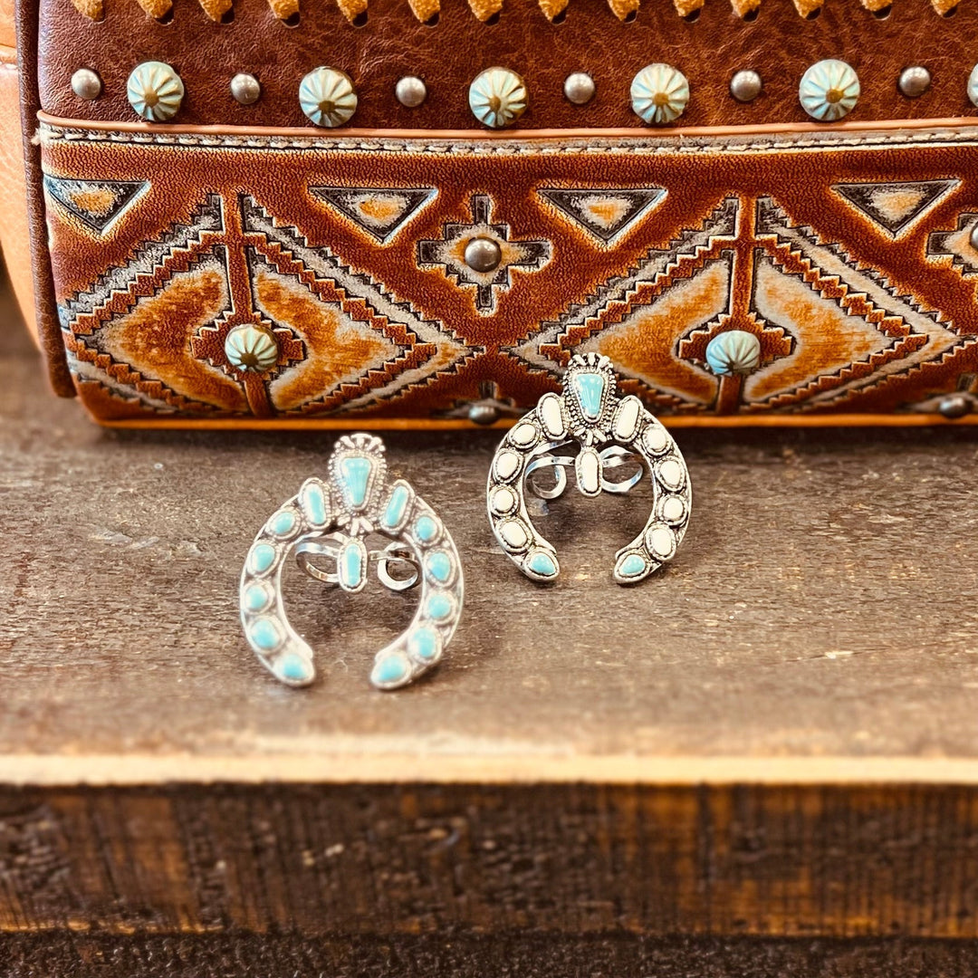 Horsing Around Ring | gussieduponline